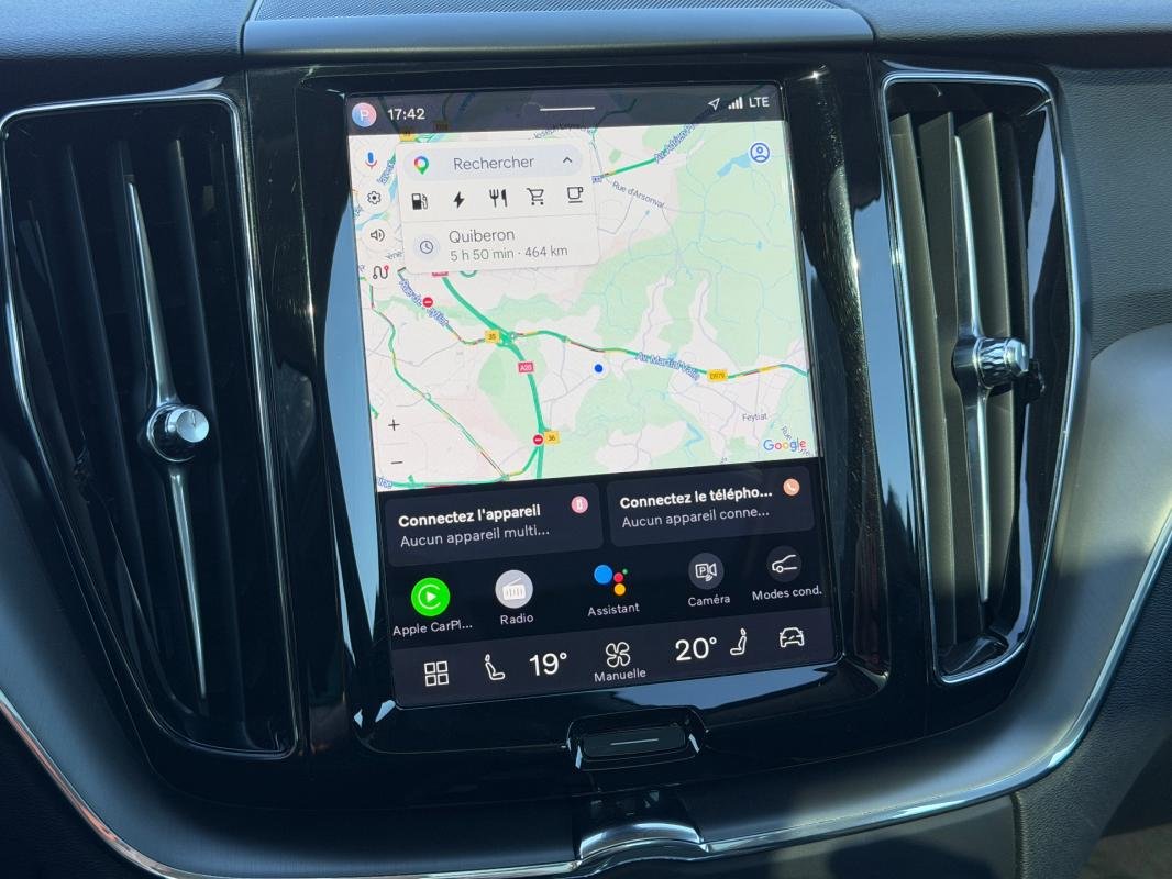 Volvo XC60 - Photo 16