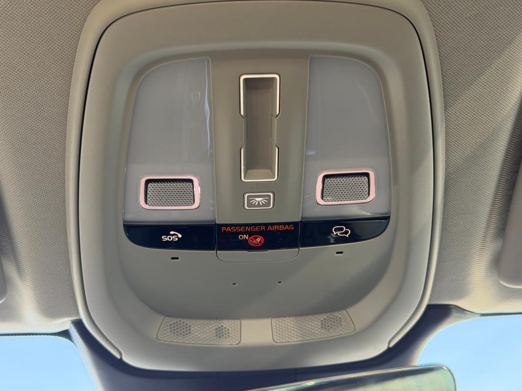 Volvo XC60 - Photo 22