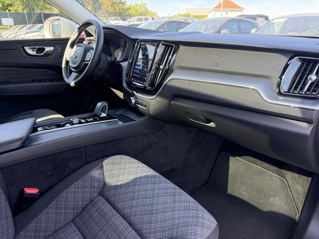 Volvo XC60 - Photo 26