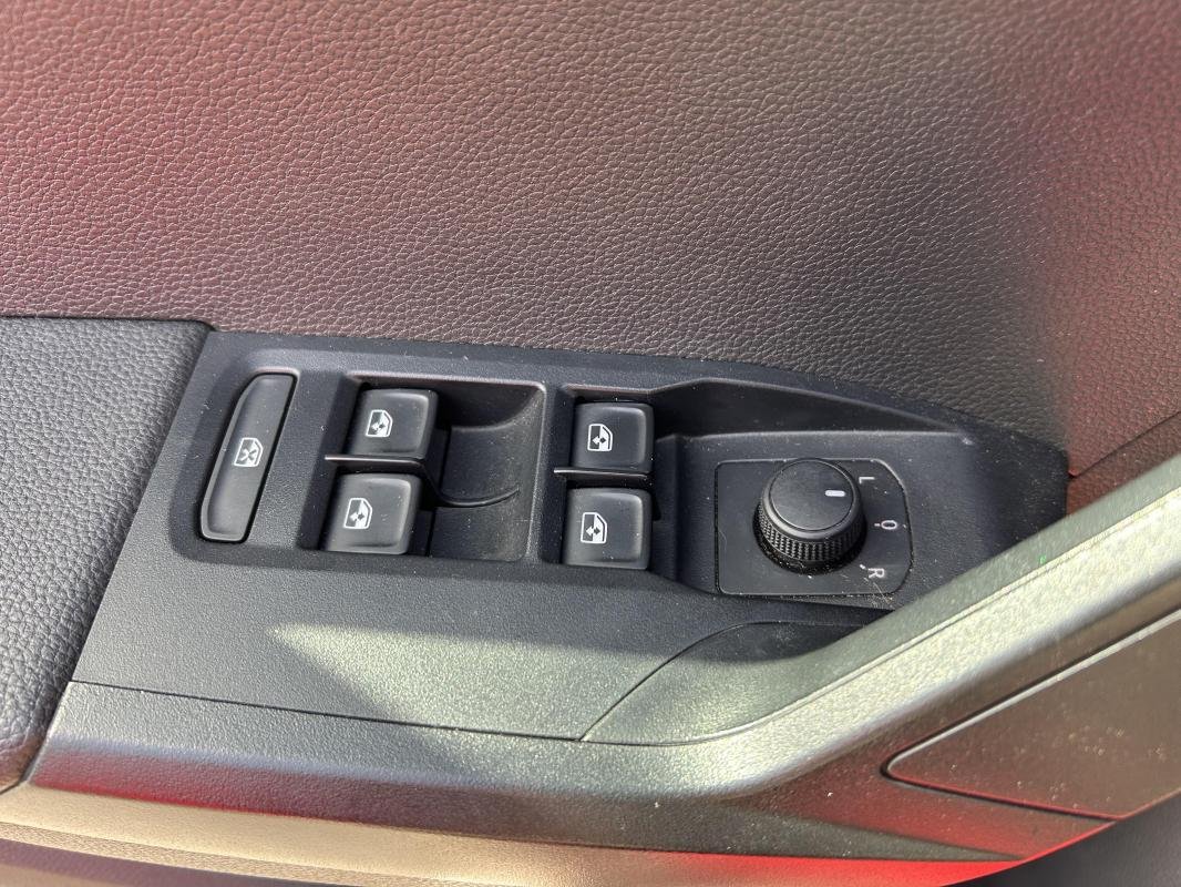 Seat Ibiza - Photo 17