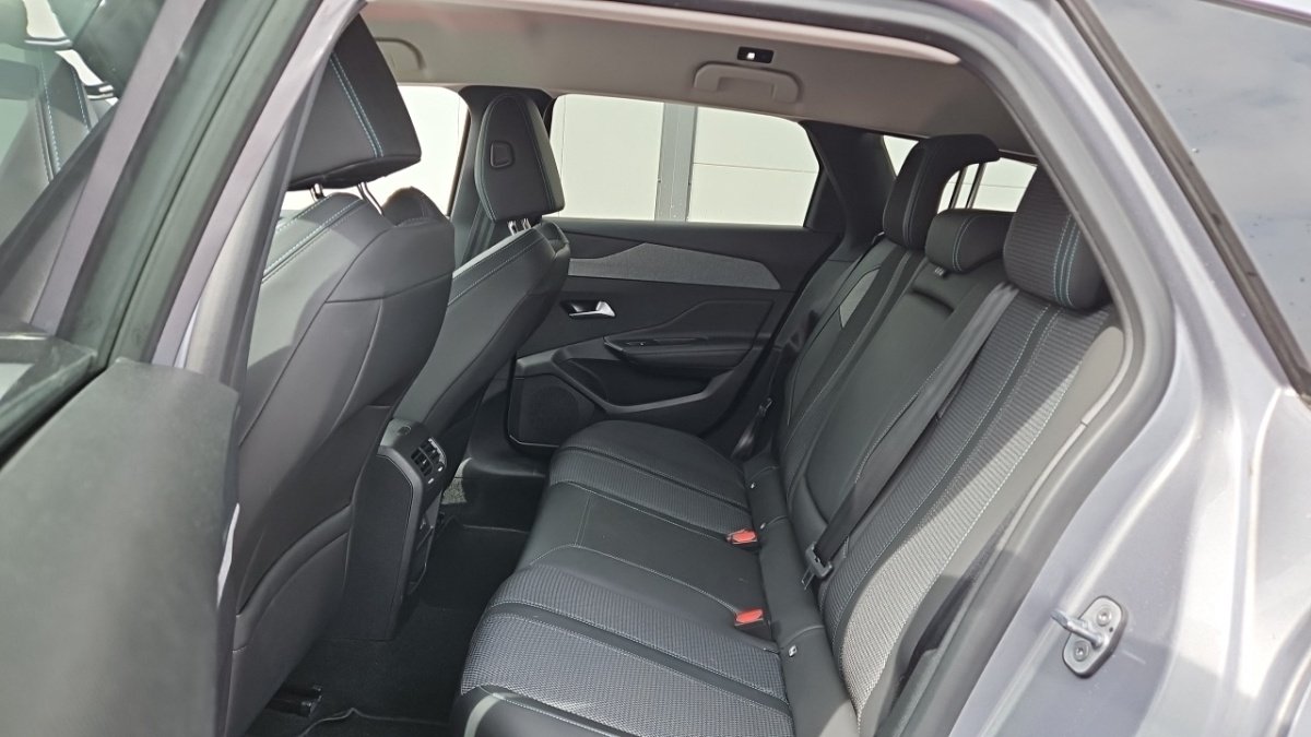 Peugeot 308 SW - Photo 11