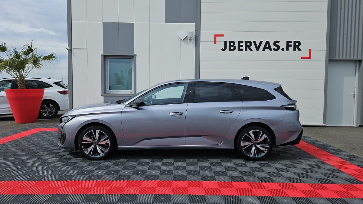 Peugeot 308 SW - Photo 2
