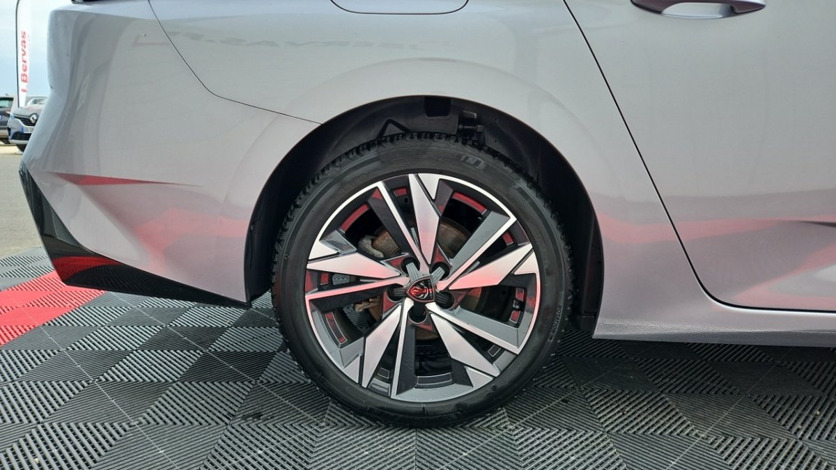 Peugeot 308 SW - Photo 8