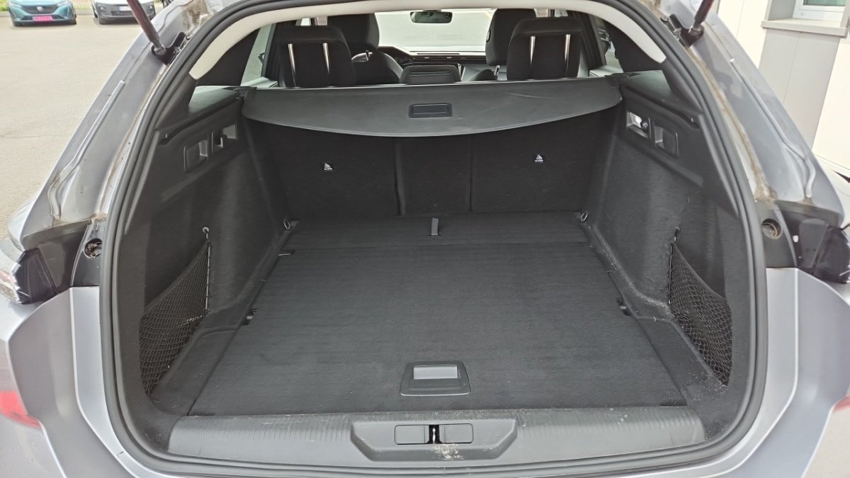 Peugeot 308 SW - Photo 9