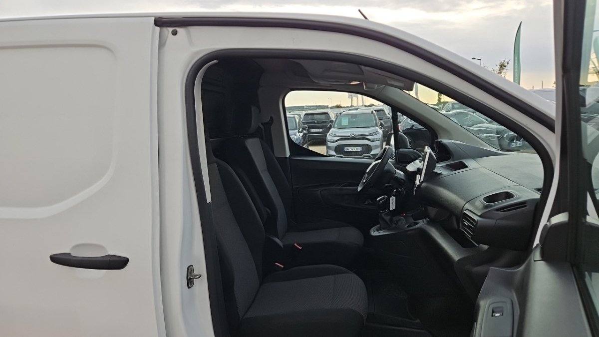 Peugeot Partner - Photo 11