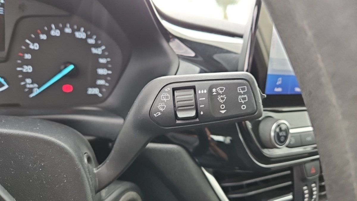 Ford Fiesta - Photo 21