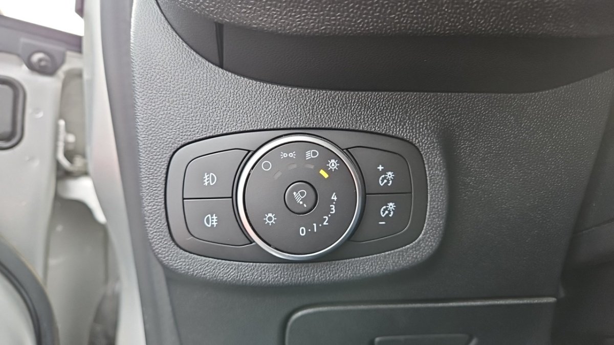 Ford Fiesta - Photo 23
