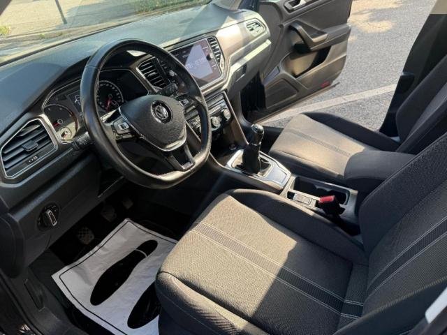 Volkswagen T-Roc - Photo 8