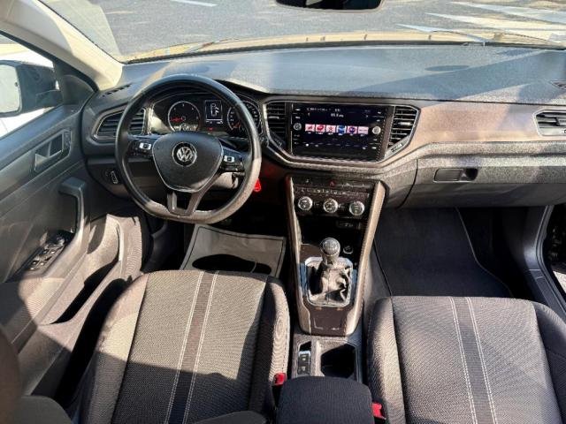 Volkswagen T-Roc - Photo 9