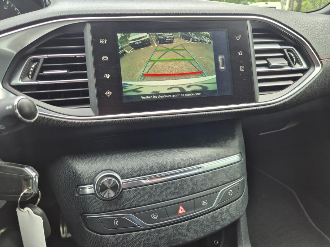 Peugeot 308 - Photo 8