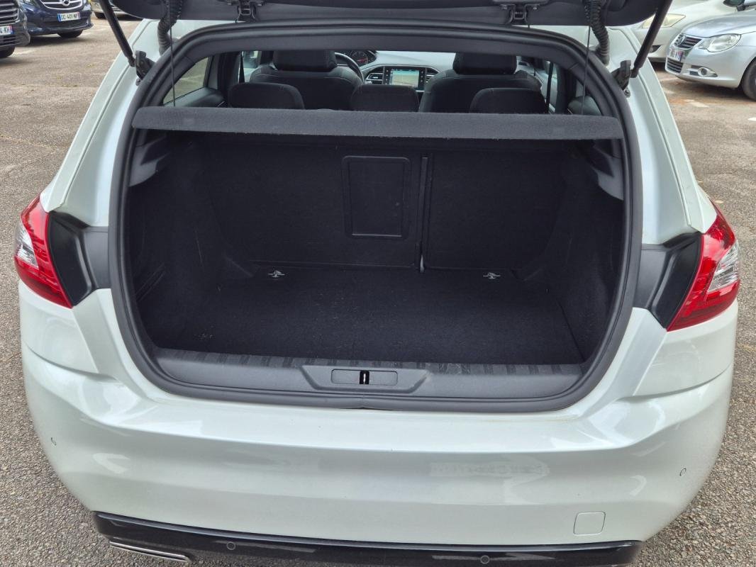 Peugeot 308 - Photo 10