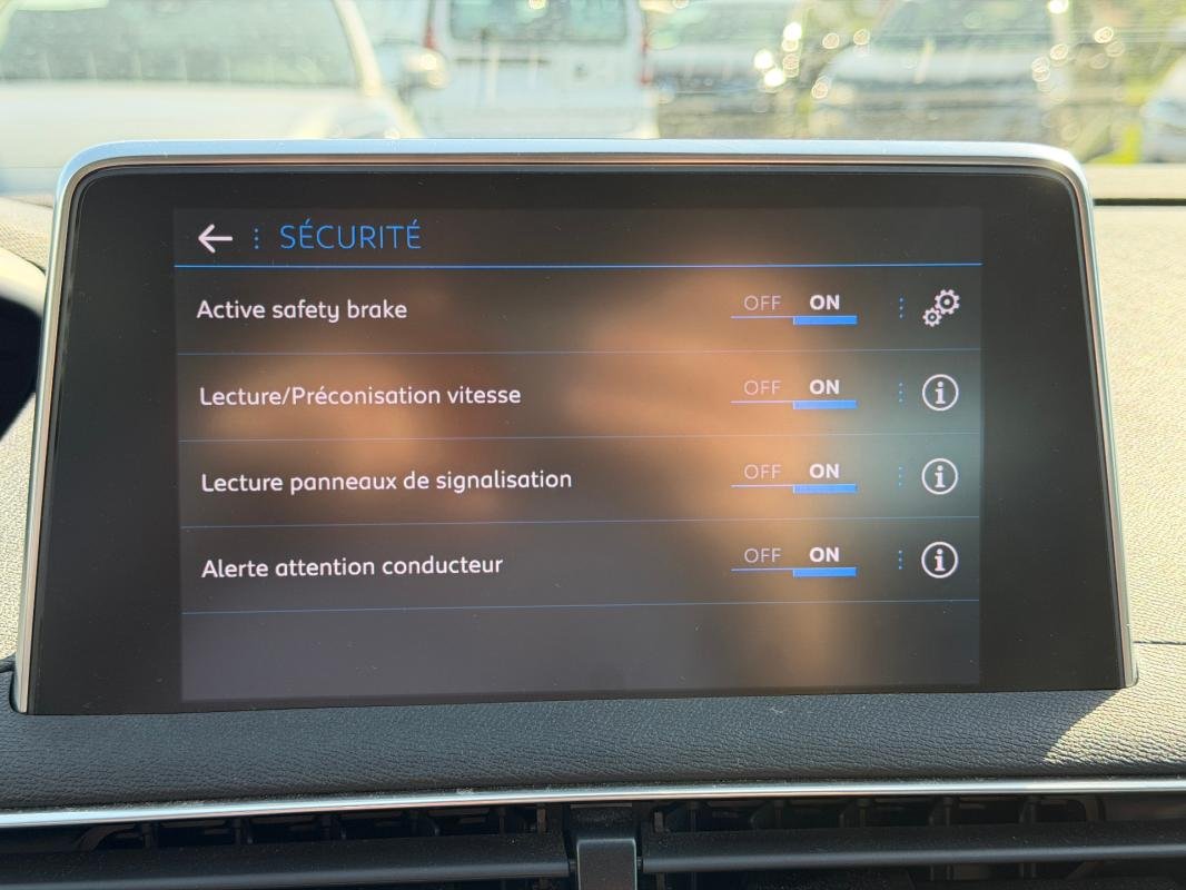 Peugeot 3008 - Photo 14