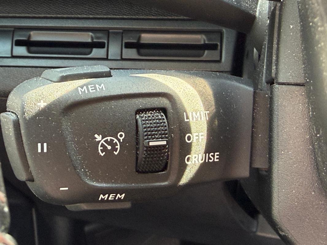 Peugeot 3008 - Photo 17