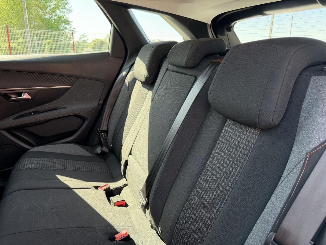 Peugeot 3008 - Photo 22