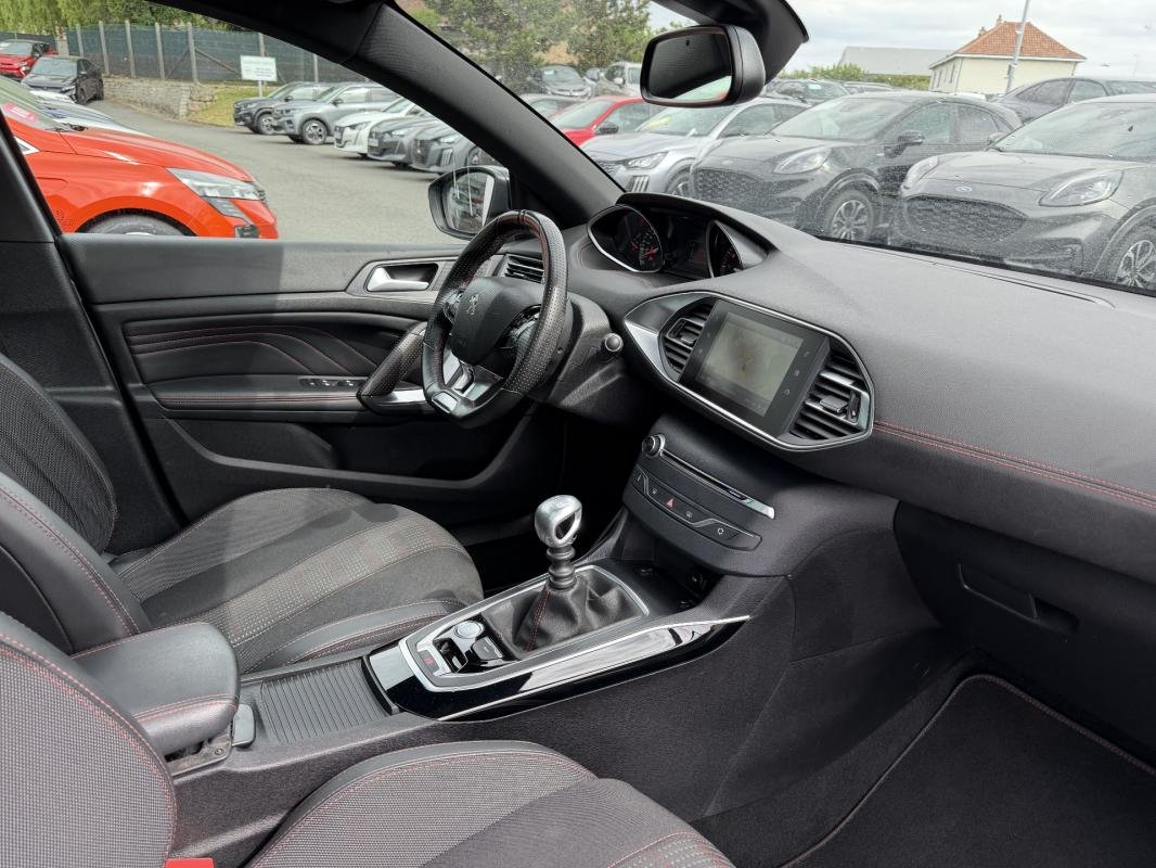 Peugeot 308 SW - Photo 30