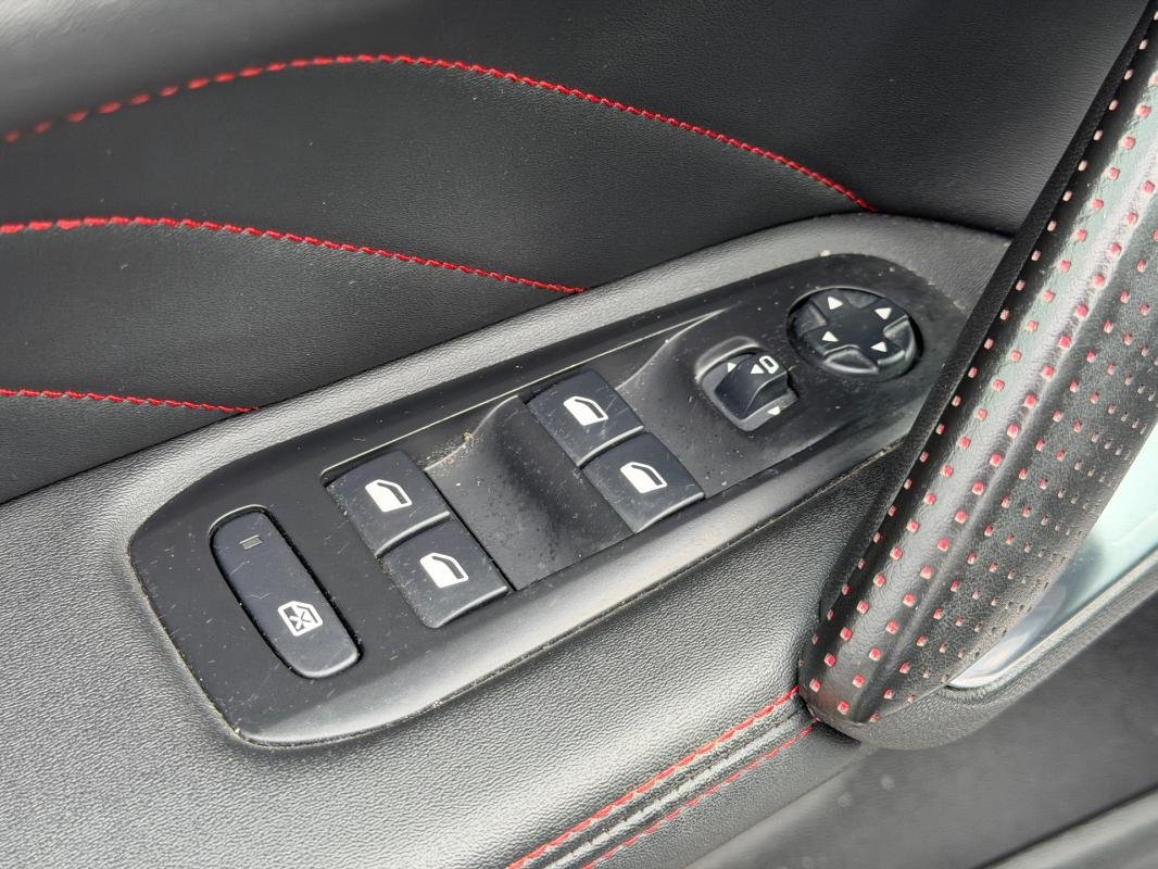 Peugeot 308 SW - Photo 7