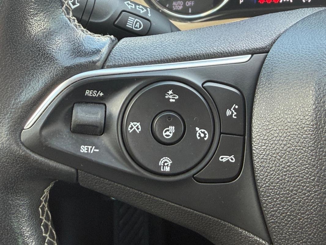 Opel Insignia - Photo 17