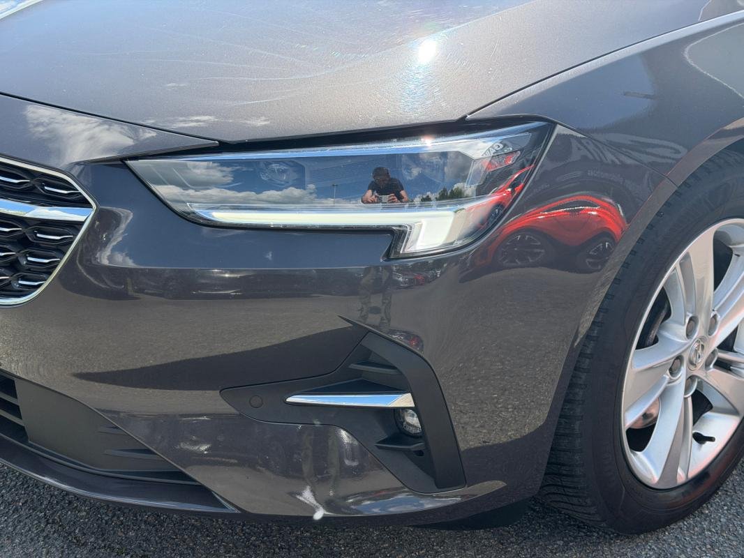 Opel Insignia - Photo 19