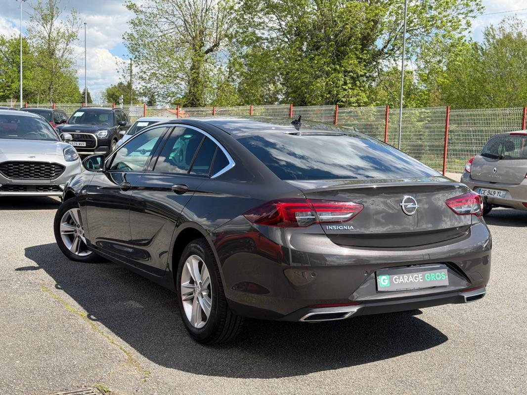 Opel Insignia - Photo 2
