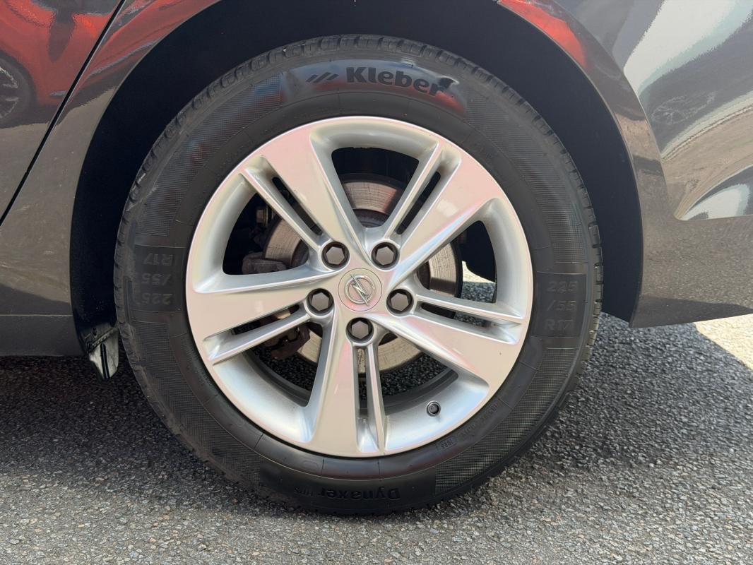 Opel Insignia - Photo 21