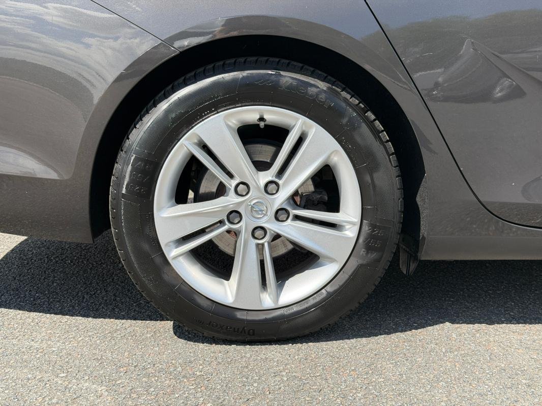 Opel Insignia - Photo 24