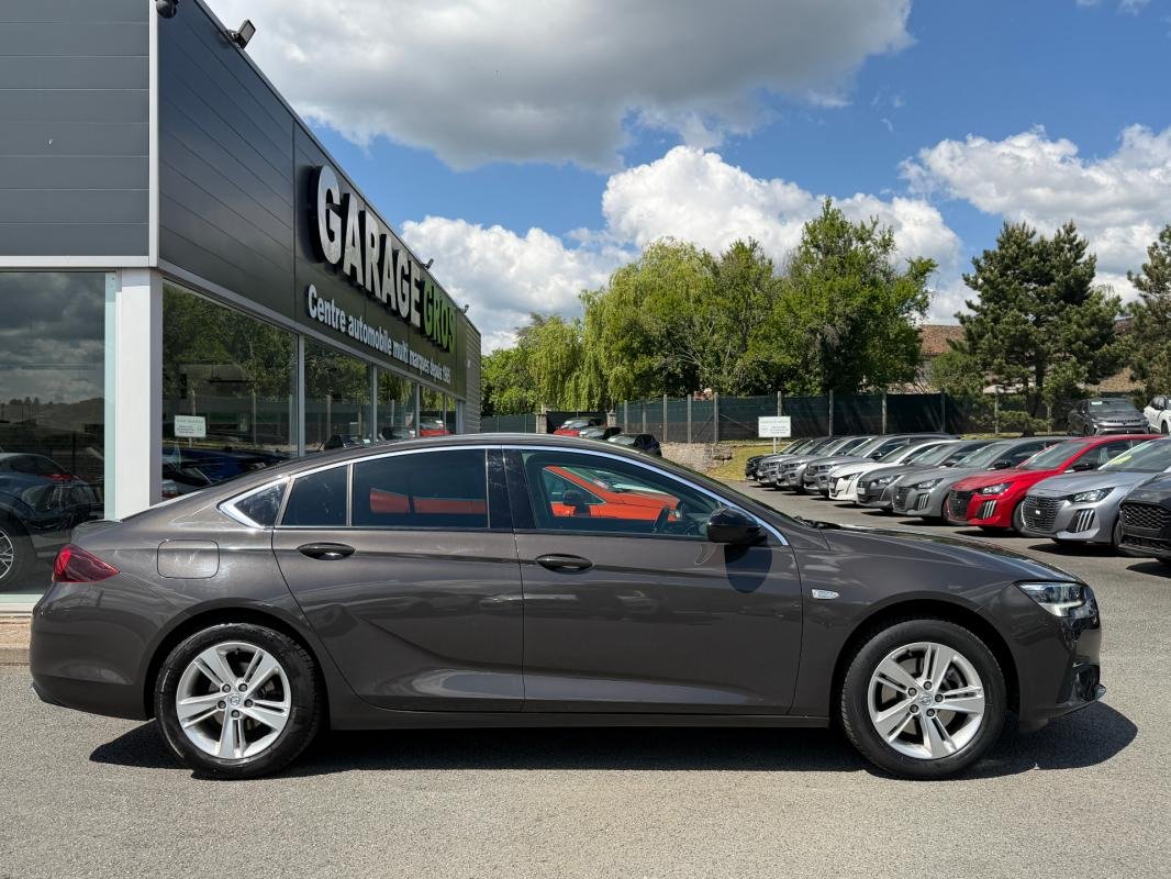 Opel Insignia - Photo 4