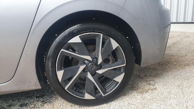 Peugeot 308 - Photo 6