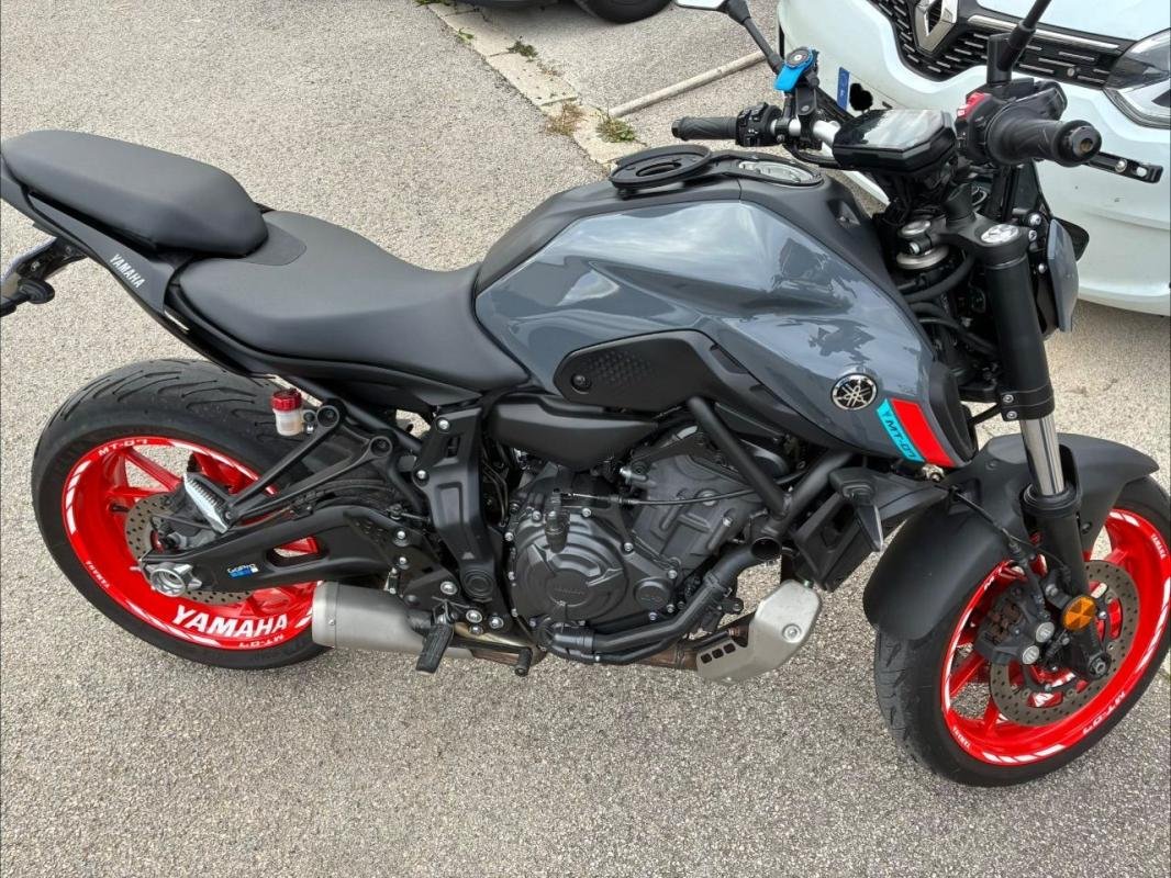 Yamaha Yamaha MT - Photo 3