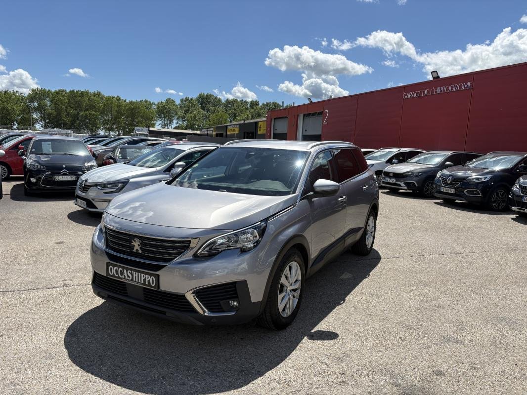 Peugeot 5008 - Photo 2