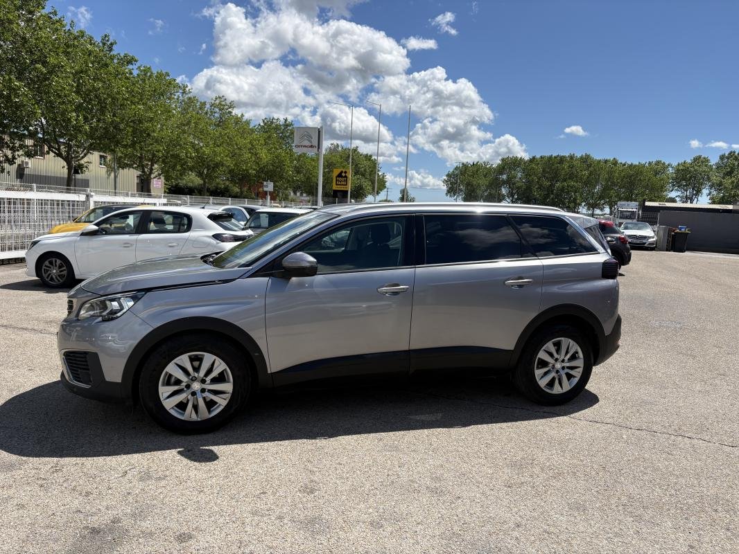 Peugeot 5008 - Photo 3