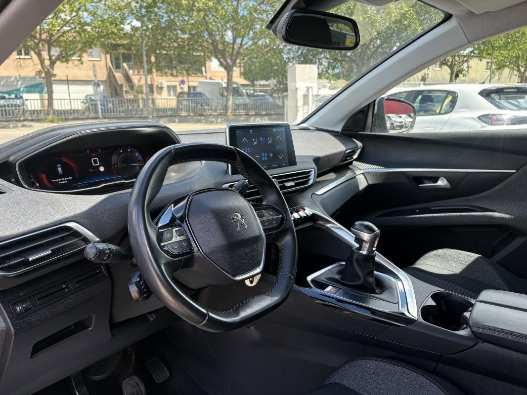 Peugeot 5008 - Photo 10