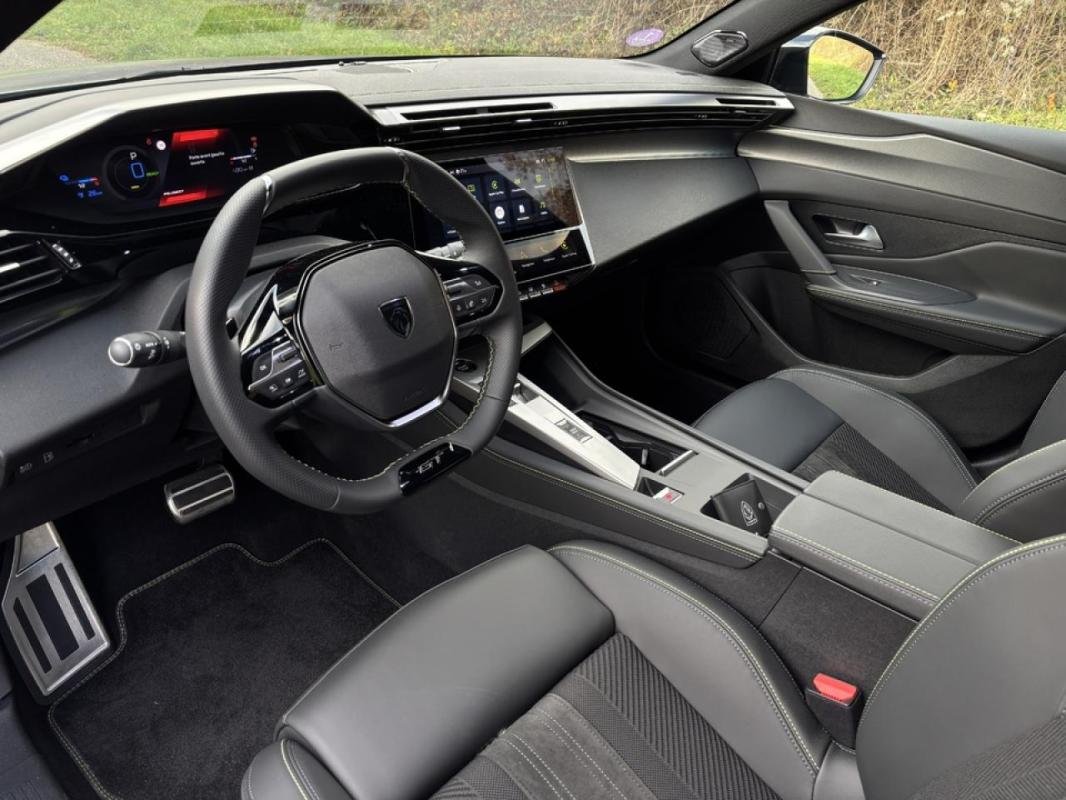 Peugeot 308 - Photo 3