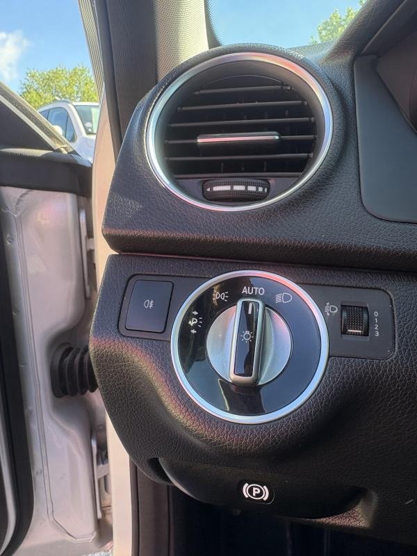 Mercedes Classe C - Photo 11
