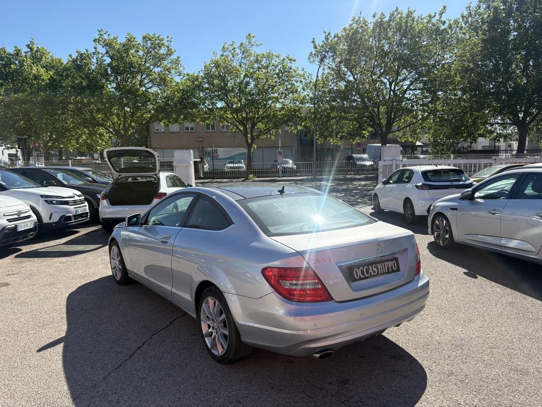 Mercedes Classe C - Photo 5