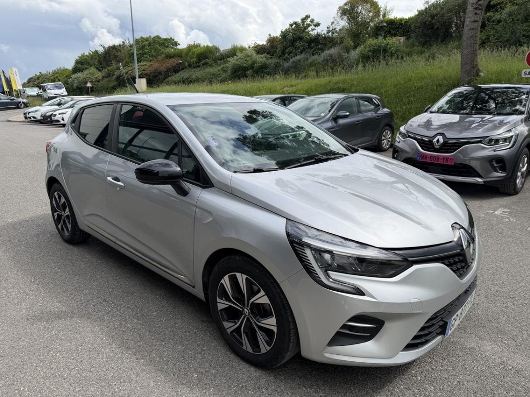 Renault Clio - Photo 4