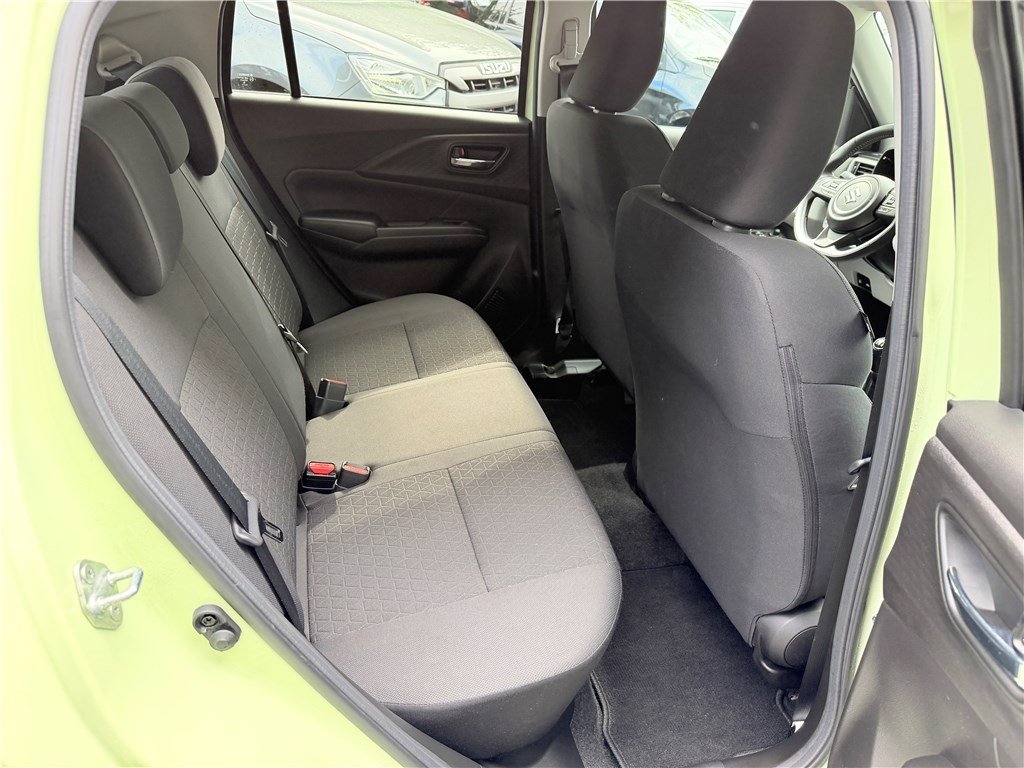 Suzuki Swift - Photo 13