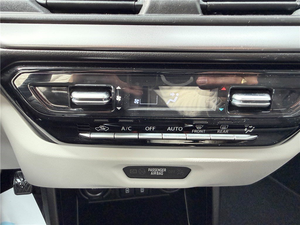 Suzuki Swift - Photo 14