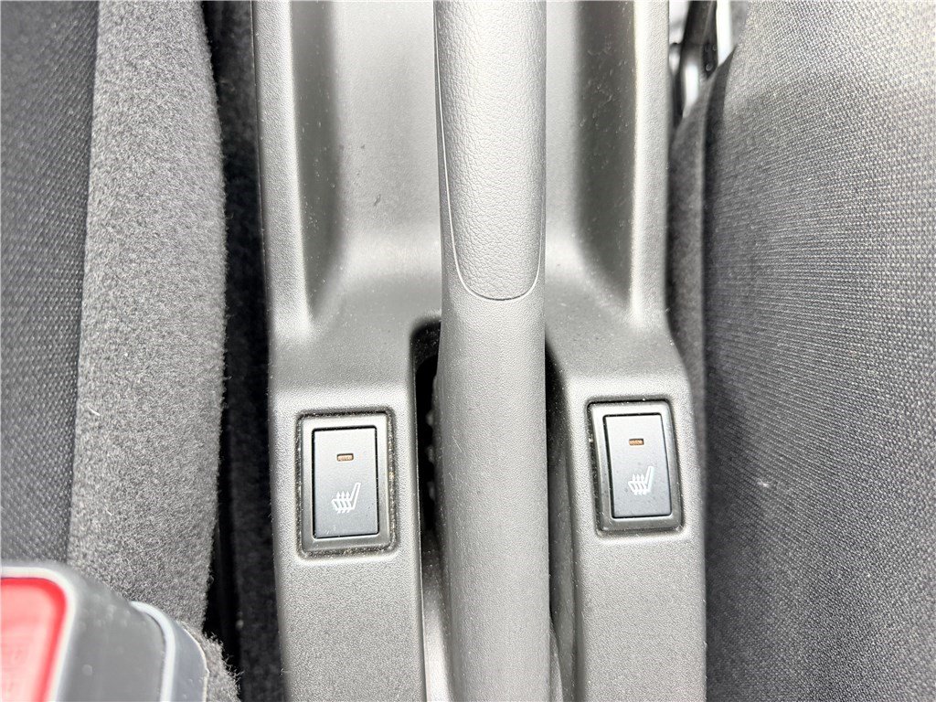 Suzuki Swift - Photo 20