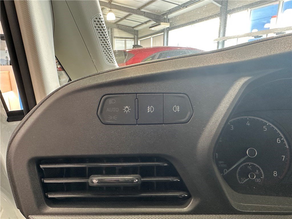 Ford Tourneo Connect - Photo 13