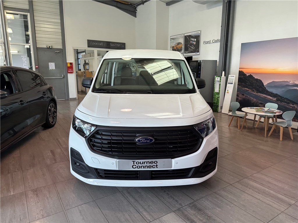 Ford Tourneo Connect - Photo 5