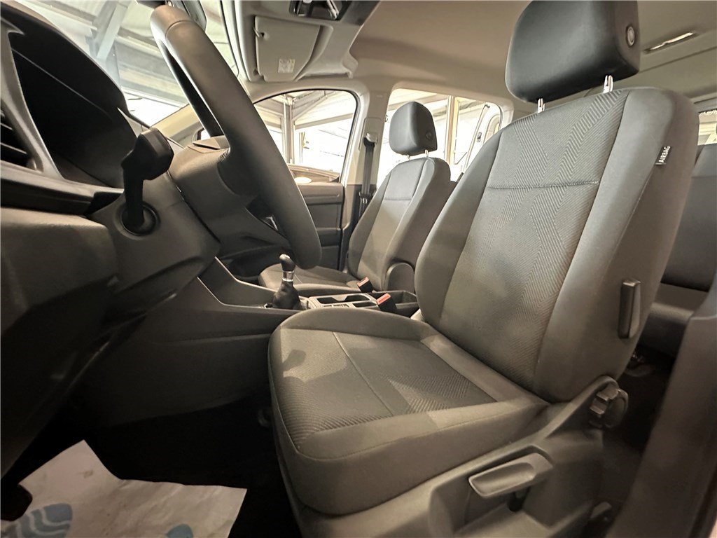 Ford Tourneo Connect - Photo 7