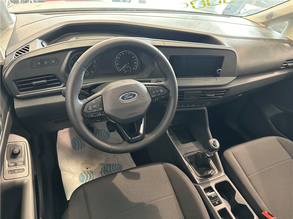 Ford Tourneo Connect - Photo 9