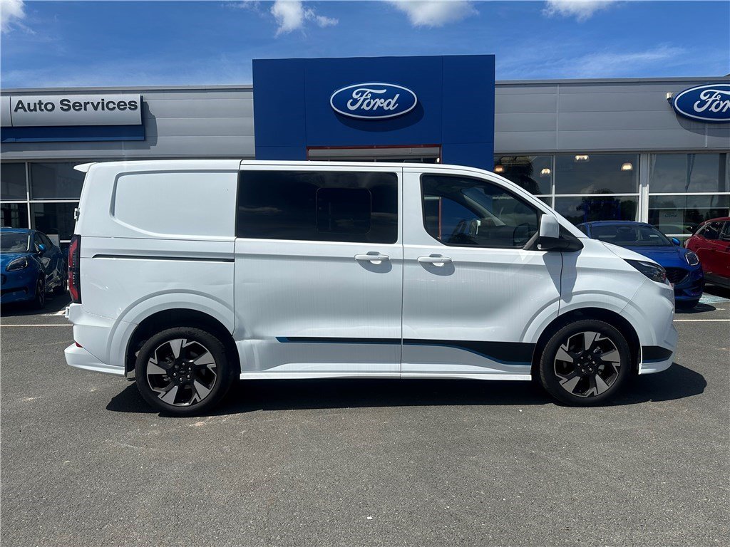 Ford Transit Custom Fourgon - Photo 6