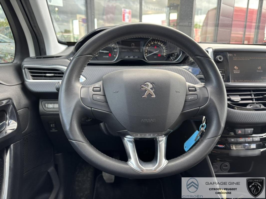 Peugeot 2008 - Photo 11