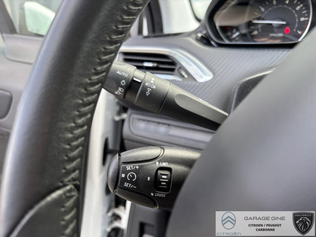 Peugeot 2008 - Photo 13