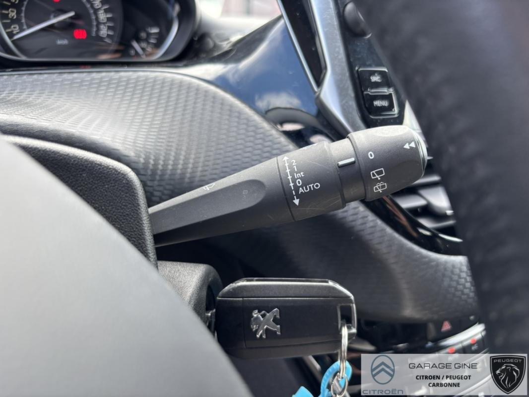 Peugeot 2008 - Photo 14
