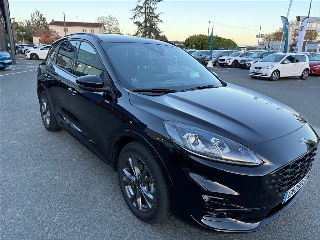 Ford Kuga - Photo 2