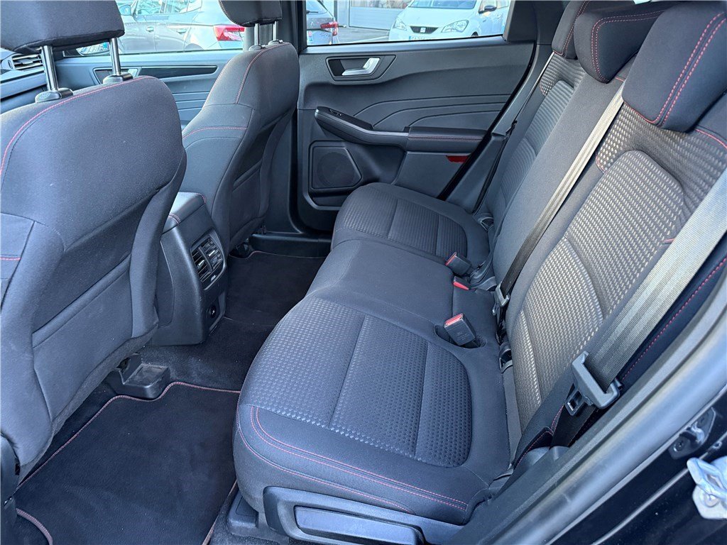 Ford Kuga - Photo 8