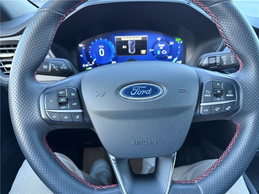 Ford Kuga - Photo 10