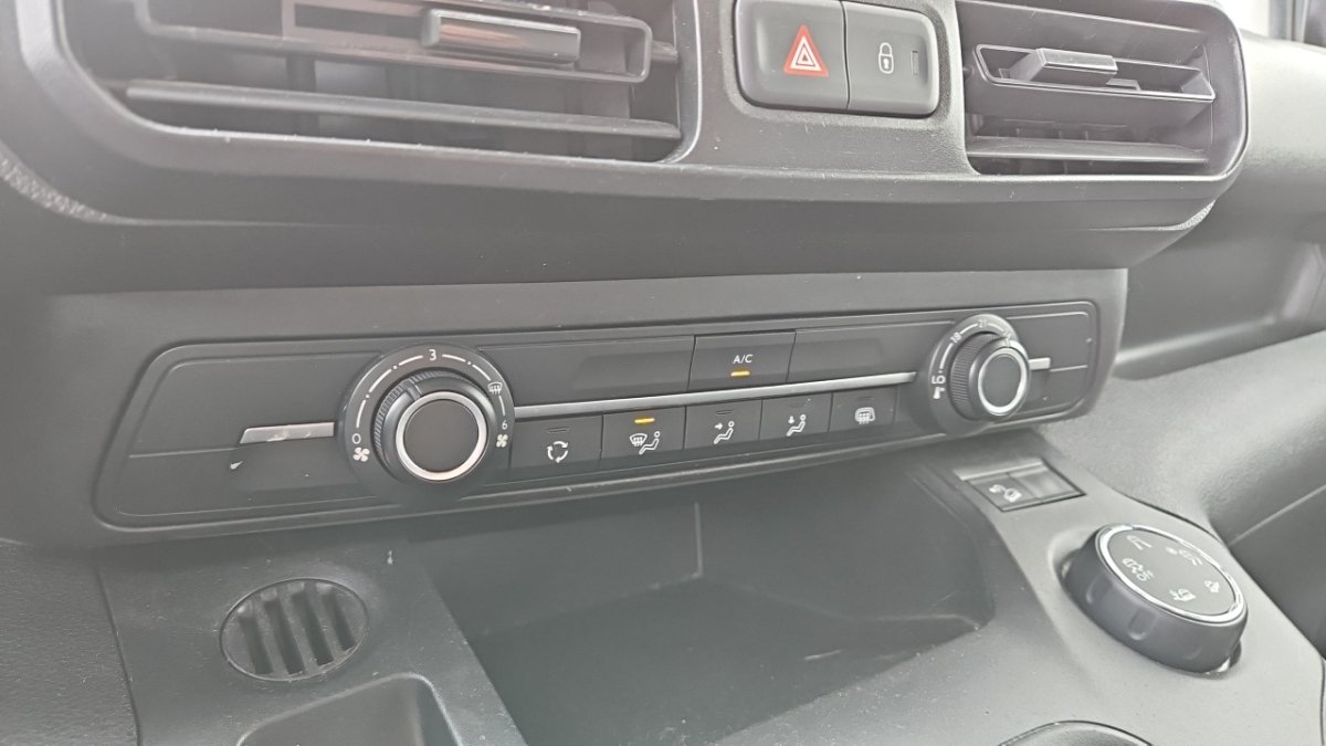 Citroën Berlingo - Photo 24